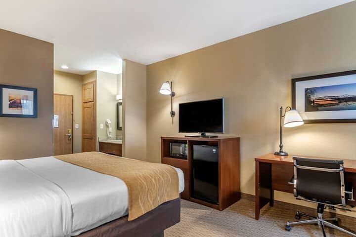 Room 16 of 61